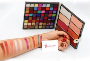Romantic Color All In One Fashion Palette – Makeup Kit - Image 3